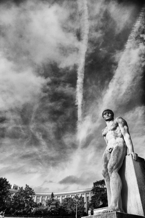 The Trocadero Man Grégory Herpe