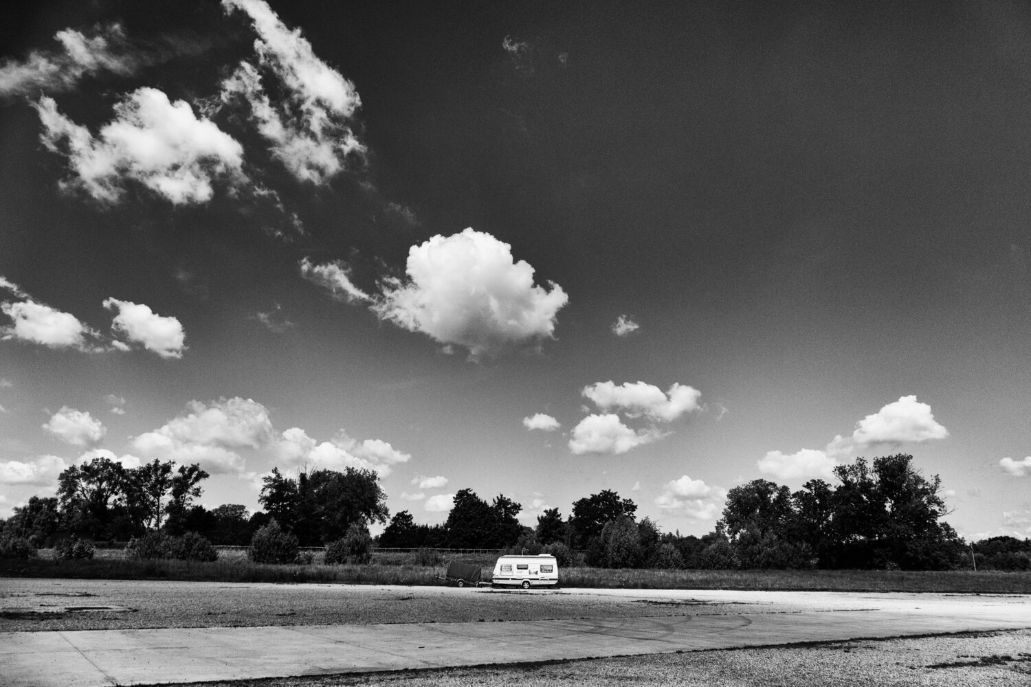 In this caravan, a couple fell in love Grégory Herpe Fotografie zu verkaufen