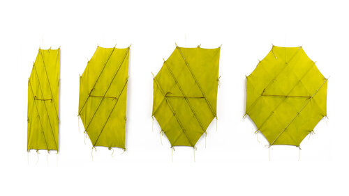 Four Bites From The Apple by Richard Smith, 油畫 for Sale on Singulart