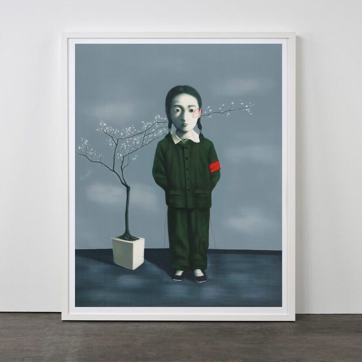 Girl and Tree Zhang Xiaogang Stampa in vendita