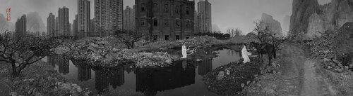THE PEACH COLONY: ODE TO THE GODDESS OF LUO RIVER 5/5 par Yang Yongliang 杨泳梁, Édition en vente sur Singulart