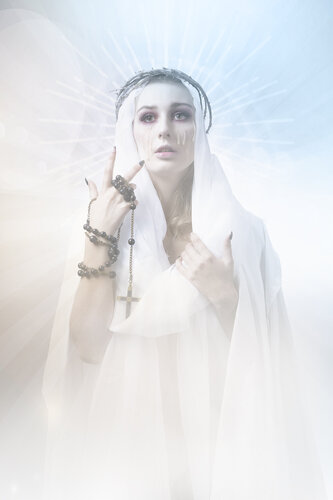 Illuminated II di Cédric Brion, Fotografia in vendita su Singulart