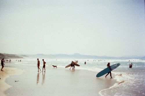 Surfing Biarritz Matthieu Montjotin