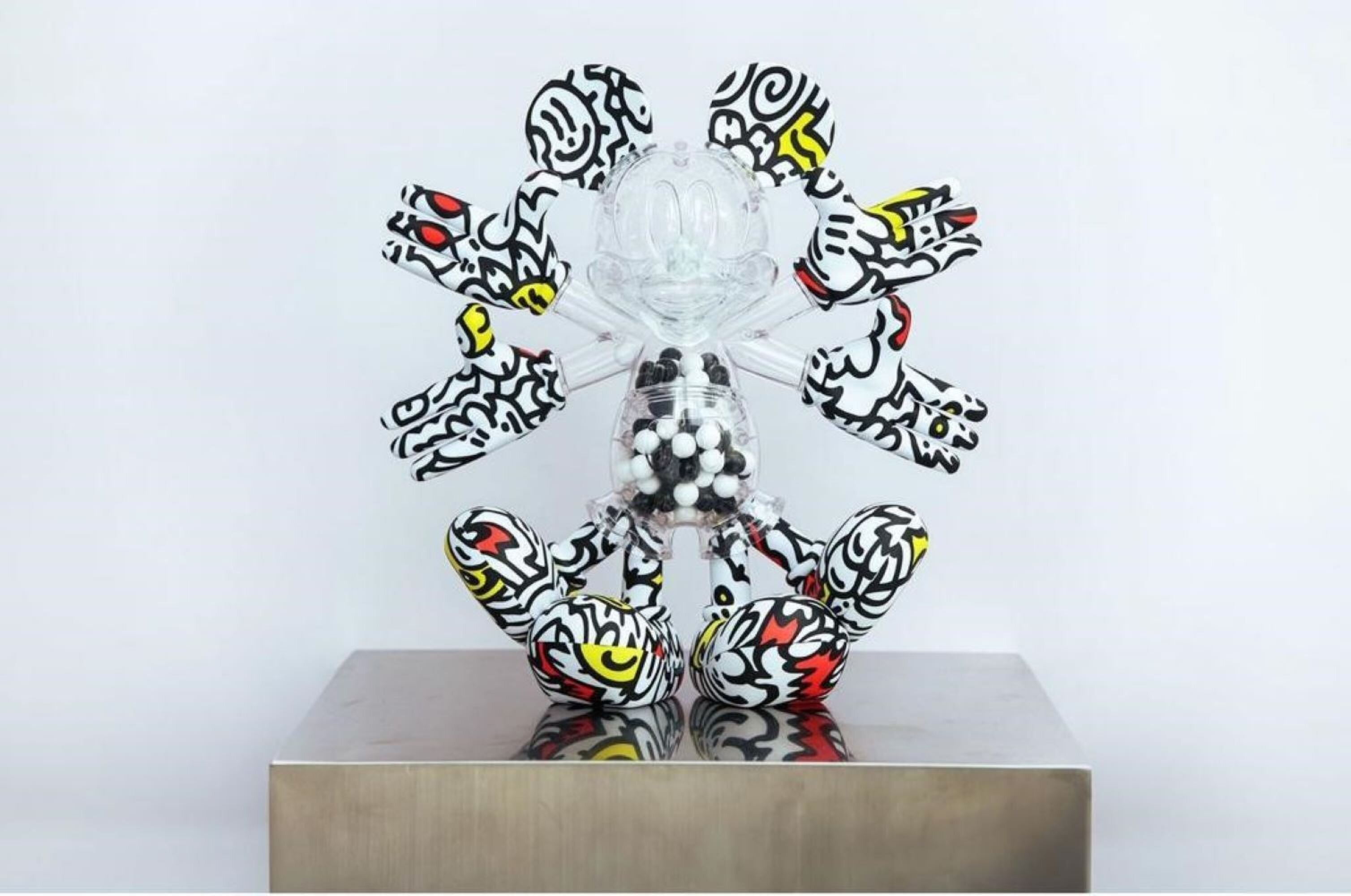 Mr.Doodle x チャリティーポスター Mr.Doodle x ウクライナ