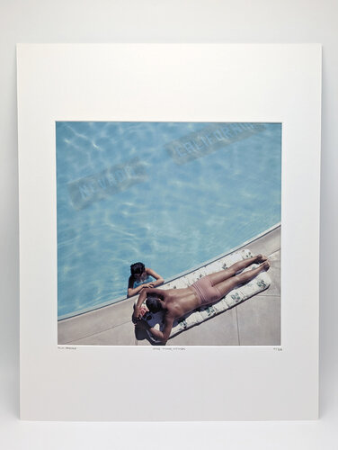 In lake Tahoe di Slim Aarons, Fotografia in vendita su Singulart