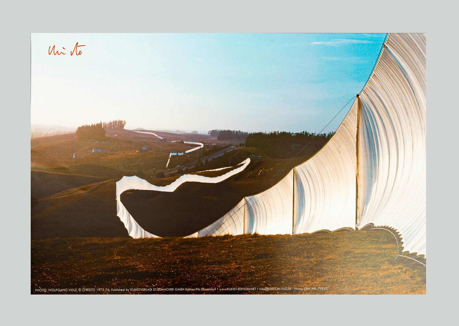 Running fence Christo