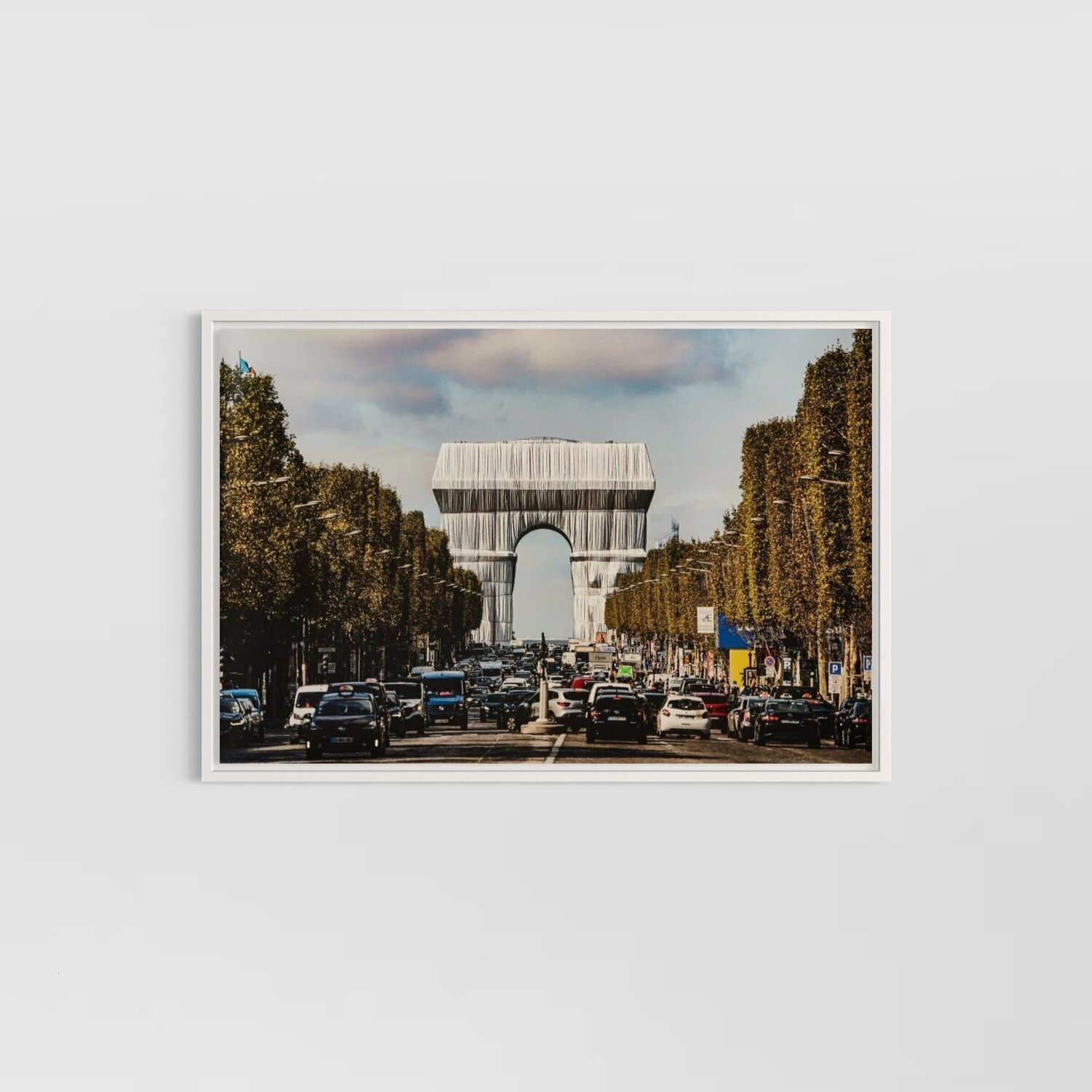 L'Arc de Triomphe, Wrapped, by Day Christo Stampa in vendita