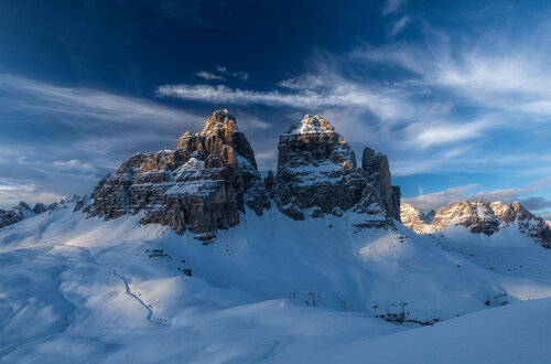 Le cime di Lavaredo bianche von Andrea Sagui, Fotografie kaufen auf Singulart