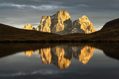 Lo specchio d'oro von Andrea Sagui, Fotografie kaufen auf Singulart