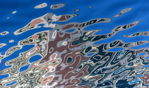 River Spree - real moment number  7 par Thorsten Otto Bartelt, Photographie en vente sur Singulart