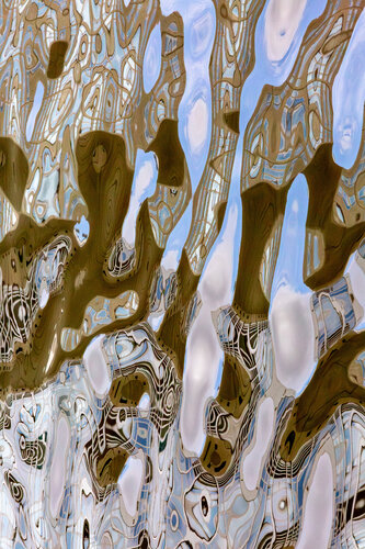 River Spree - real moment number 10 by Thorsten Otto Bartelt, Photography for Sale on Singulart