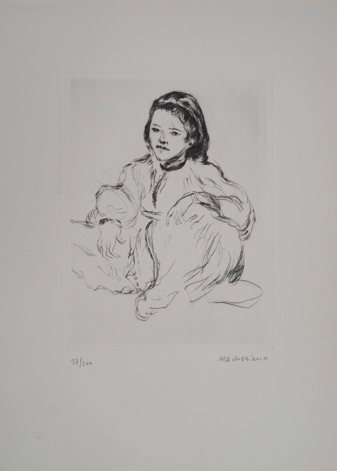 Maroc, femme accroupie, Gravure originale signée Lucien Mainssieux Stampa in vendita