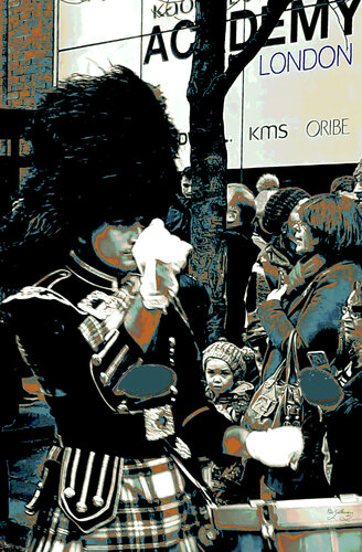 LONDON SCOTTISH BAND DRUMMER di Pablo Guillamon, Fotografia in vendita su Singulart