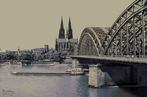 KÖLN-1 van Pablo Guillamon, Fotografie te koop op Singulart
