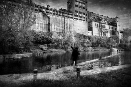 L'équilibriste di hugues rochette, Fotografia in vendita su Singulart