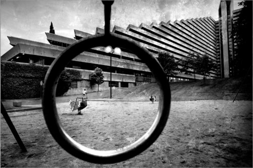 L'anneaux by hugues rochette, Photography for Sale on Singulart