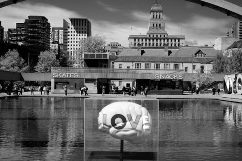 Love en cube by hugues rochette, Photography for Sale on Singulart