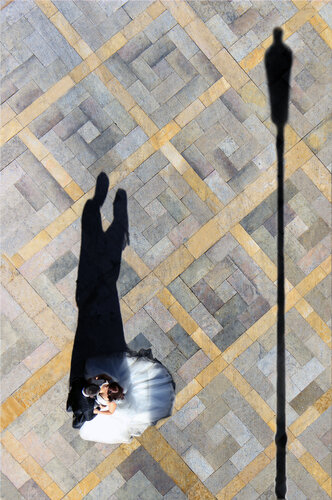 Calle de Libreros 9 van Maristela Ribeiro, Fotografie te koop op Singulart