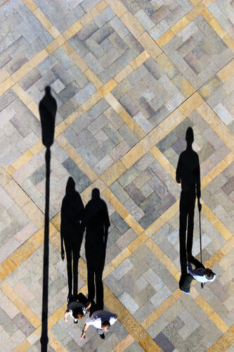 Calle de Libreros 11 di Maristela Ribeiro, Fotografia in vendita su Singulart