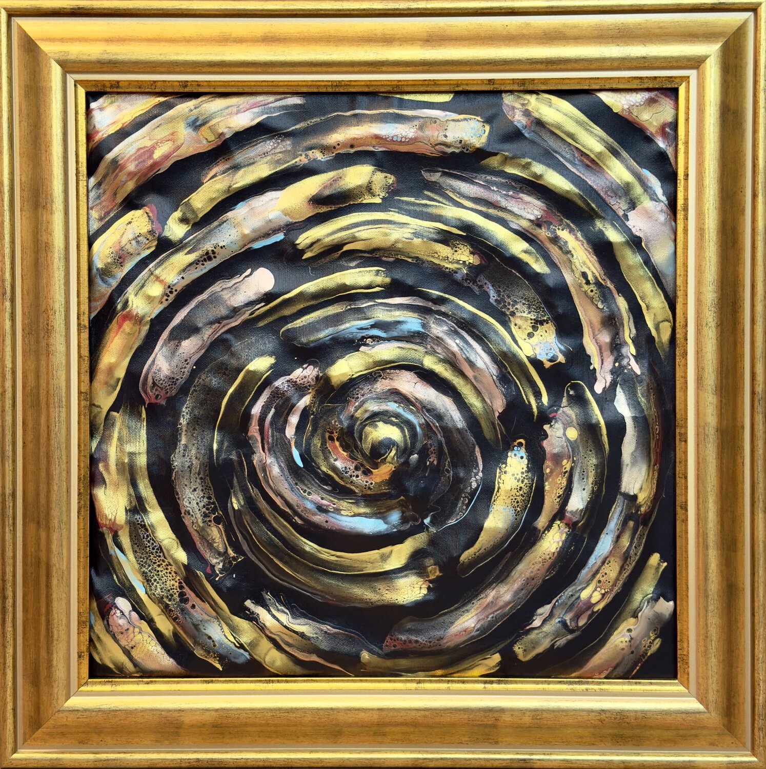 INFINITE EMBRACE Maja Weller