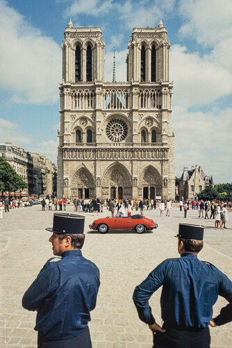 Notre-Dame by Ulli Steinküller, 사진 for Sale on Singulart
