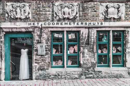 Het Cooremetershuys - grün van Ulli Steinküller, Fotografie te koop op Singulart