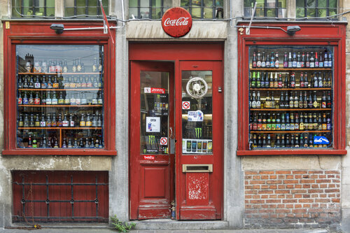 Beer Corner van Ulli Steinküller, Fotografie te koop op Singulart