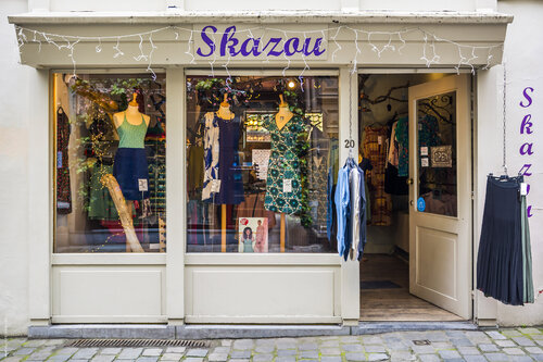 Skazou by Ulli Steinküller, 사진 for Sale on Singulart