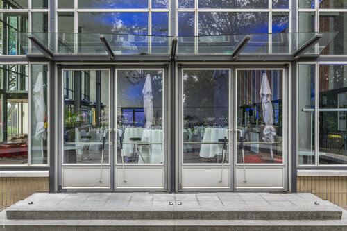 Alter Bahnhof di Ulli Steinküller, Fotografia in vendita su Singulart