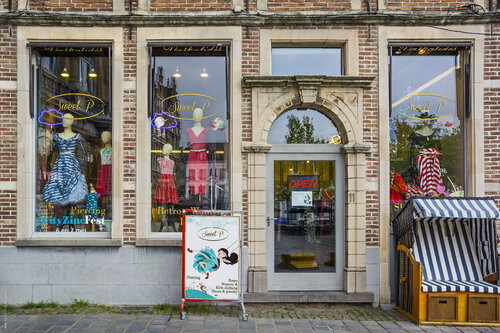 Sweet P by Ulli Steinküller, Photography for Sale on Singulart