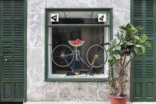 48 - 0 by Ulli Steinküller, 写真 for Sale on Singulart