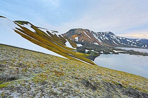 Hnausapollur crater lake late afternoon Alain  Goulet