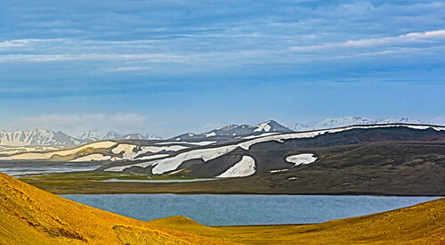 Hnausapollur crater lake  late afternoon Alain  Goulet