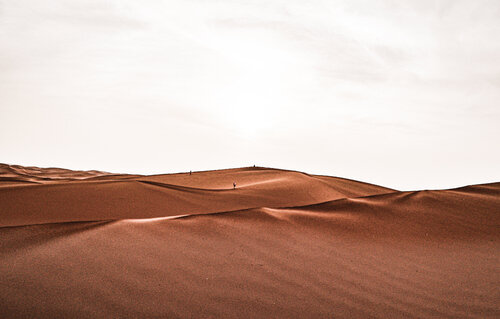 Desert Sunrise Chigaga Dune 3 par Alain  Goulet, Photographie en vente sur Singulart