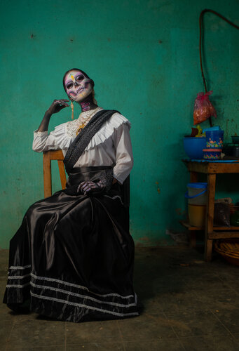 Oaxaca Day of the Dead Ready for the Big Show van Alain  Goulet, Fotografie te koop op Singulart
