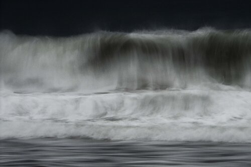 Dark wave by Riego van Wersch, 사진 for Sale on Singulart