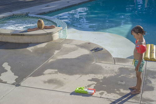 jeu d'enfant by Riego van Wersch, 사진 for Sale on Singulart