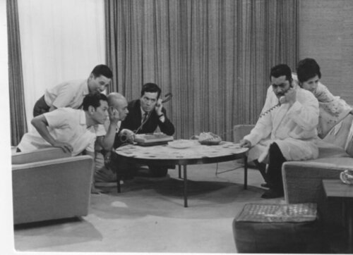 High and Low (1963 Film) by Unknown Artist, 사진 for Sale on Singulart