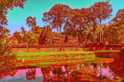 Reflets de temple, Angkor, Cambodge par CHRISTIAN GOETGHEBEUR, Photographie en vente sur Singulart