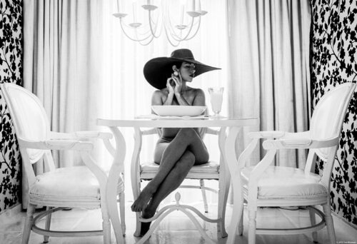 Milk Bar Palm Springs de Zoe Wiseman, Fotografía a la venta en Singulart