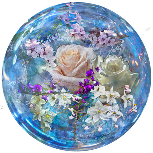 Blue Globe 5-spring flowers-1 von Stephanie Sydney, Druck kaufen auf Singulart