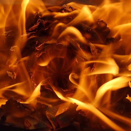 Pyre von Flora Kao, Fotografie kaufen auf Singulart