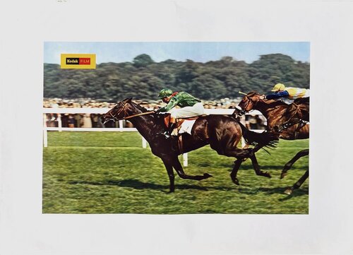 Kodak Film - Paris Turf von COLLECTIF - DRAEGER PUB, Druck kaufen auf Singulart