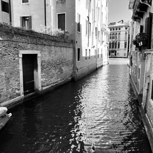 Still Passage by Bart Wampers, Photography for Sale on Singulart