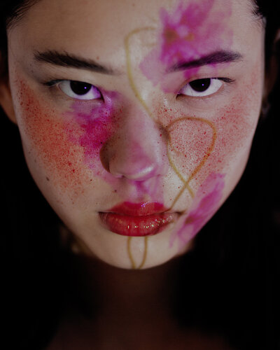 Flower par Zhanar Kuzhakhmetova, Photographie en vente sur Singulart