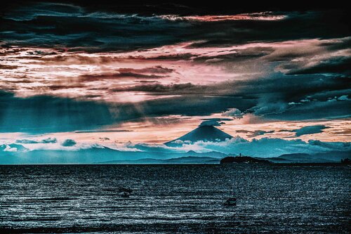 Fuji-san, der heilige Berg Japans by Andreas Bromba, Photography for Sale on Singulart