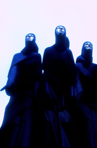 Vilnius/Litauen: Die drei Mächte by Andreas Bromba, Photography for Sale on Singulart