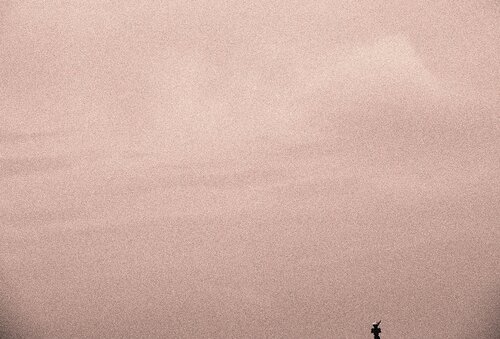 new york minimal: Die Fackel der Freiheitsstatur by Andreas Bromba, Photography for Sale on Singulart