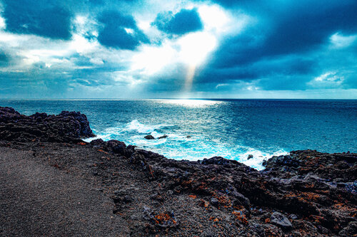 Lanzarote:  In einem magischen Blau by Andreas Bromba, Photography for Sale on Singulart