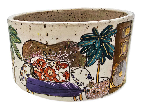 Bowl with Interior Still Life (Handmade, Mid-Century, Lounge Chair, Stereo Tower, Speakers, Gold Luster) van Melanie Sherman, Andere media te koop op Singulart